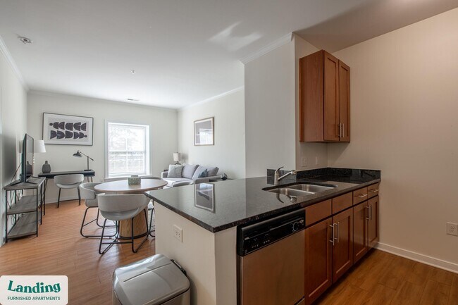 2001 E Broad St unit 412.1407063, Richmond, VA 23223 - photo 7