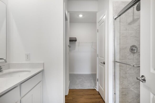 1207 Authentic Ln, Indianapolis, IN 46239 - photo 4