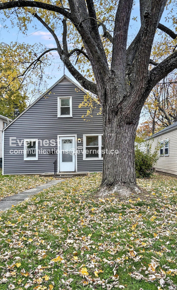 2992 Pontiac St, Columbus, OH 43224 - photo 1