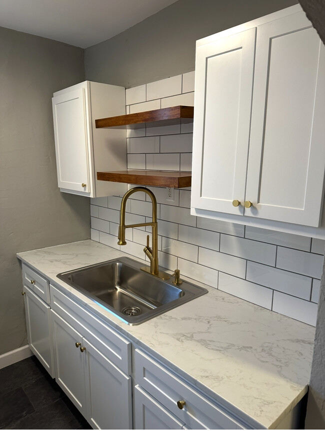 3600 Hereford St Unit 2, Saint Louis, MO 63109