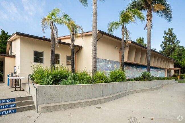 Monroe Elementary is an excellent school for students in West Mesa Santa Barbara.