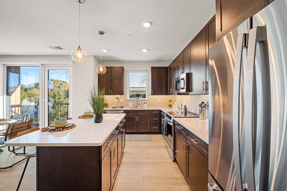 Hamilton at Eagleview, Exton, PA 19341 - photo 1