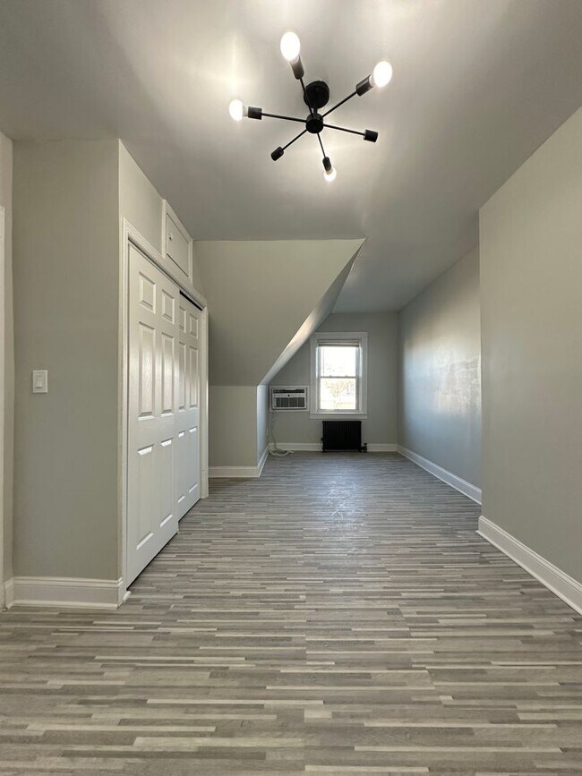 Grove St Apartments, North Plainfield, NJ 07060 - photo 5