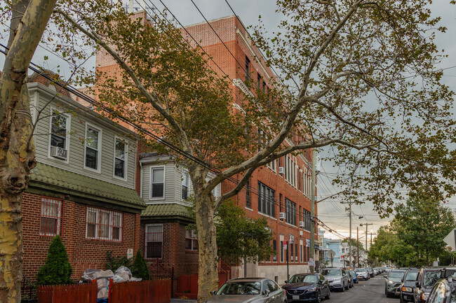 Cypress Hills Ascend Lower School is located at 396 Grant Avenue, Brooklyn, NY.