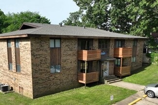 601 Kinzer St, Poplar Bluff, MO 63901