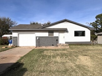 1618 E 3rd Ave, Stillwater, OK 74074