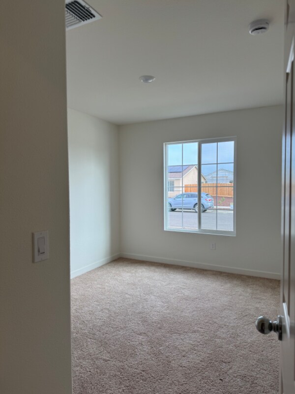 221 Dylan St, Merced, CA 95341 - photo 3