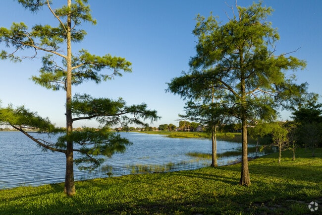 Scenic lakeside views of the bike path on Clear Lake near Roosevelt Estates.