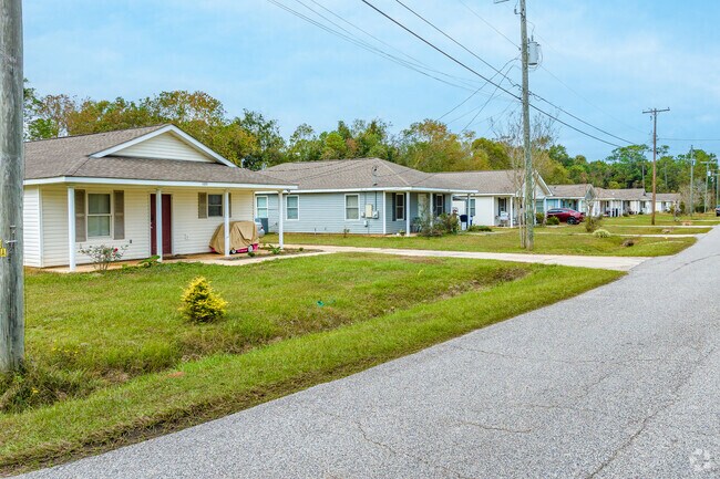 There is also a small section of Bayside with Minimal Style homes.