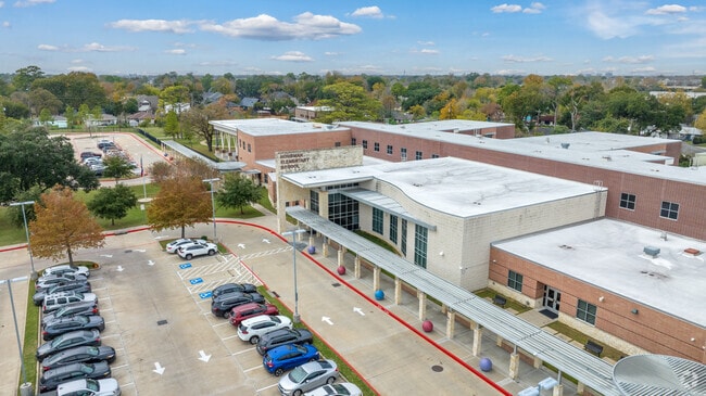 Students at Housman Elementary, across different grades, enjoy a vibrant and welcoming space.