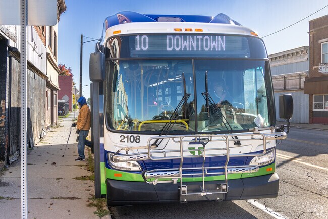 Downtown South Bend is 1-1/2 miles east of Oliver Gateway via Western Avenue, accessible by bus.
