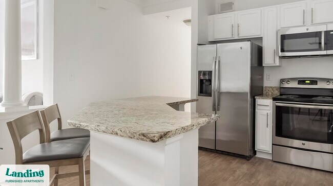 925 Canterbury Rd NE unit 12-1231, Atlanta, GA 30324 - photo 6