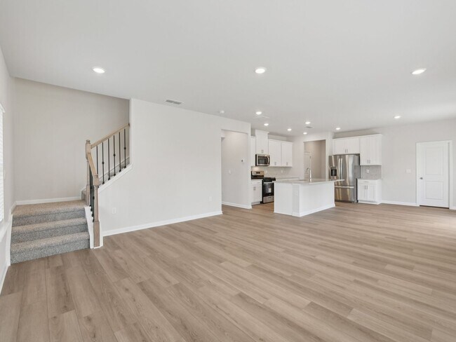 170 Sope Creek Cir, Pendergrass, GA 30567 - photo 5