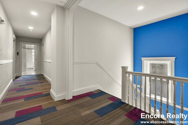 81 Park Dr unit 5, Boston, MA 02215 - photo 3