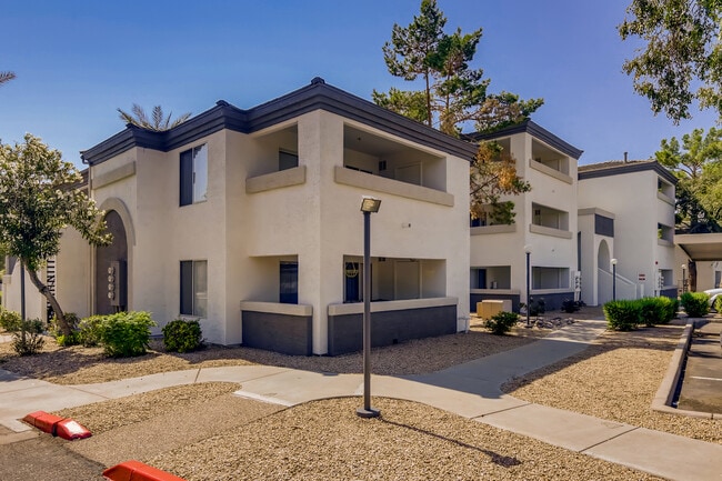 Pavilions at Arrowhead, Glendale, AZ 85308 - photo 6