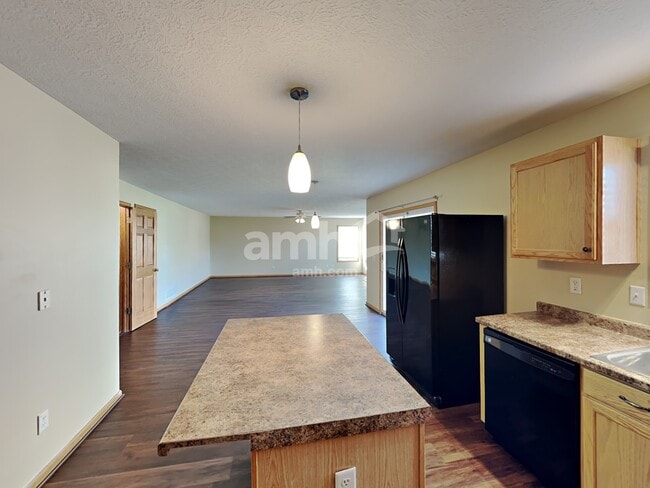 6847 Mac Dr, Canal Winchester, OH 43110 - photo 3