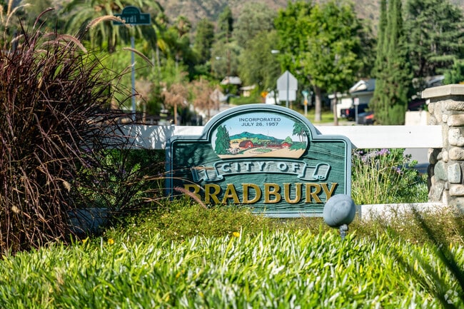 Bradbury is located in the foothills of the San Gabriel Mountains below Angeles National Forest.