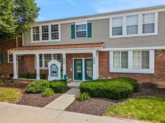 936 N Fairview Ave, Lansing, MI 48912