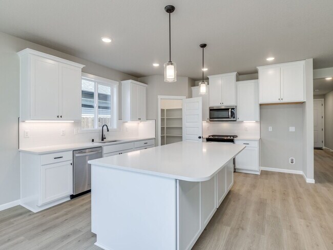 11006 NE 107th Place, Vancouver, WA 98662 - photo 4