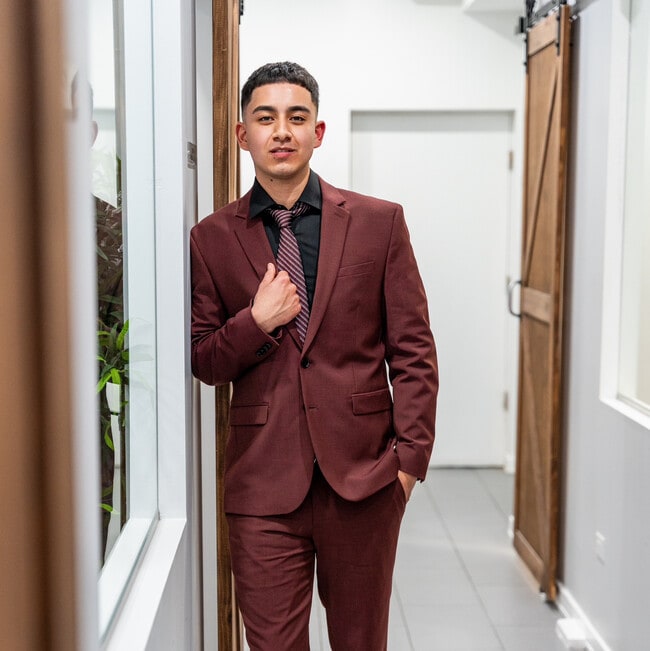 Agent Photo