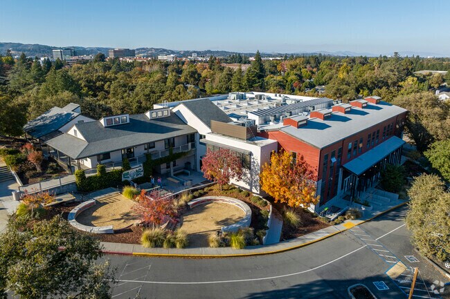 The Seven Hills School is in Contra Costa County.