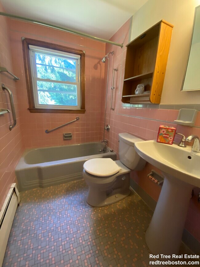 56 Morrell St, West Roxbury, MA 02132 - photo 6