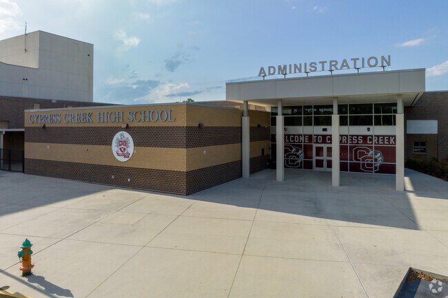 Cypress Creek High School is an IB World School located in Southchase.