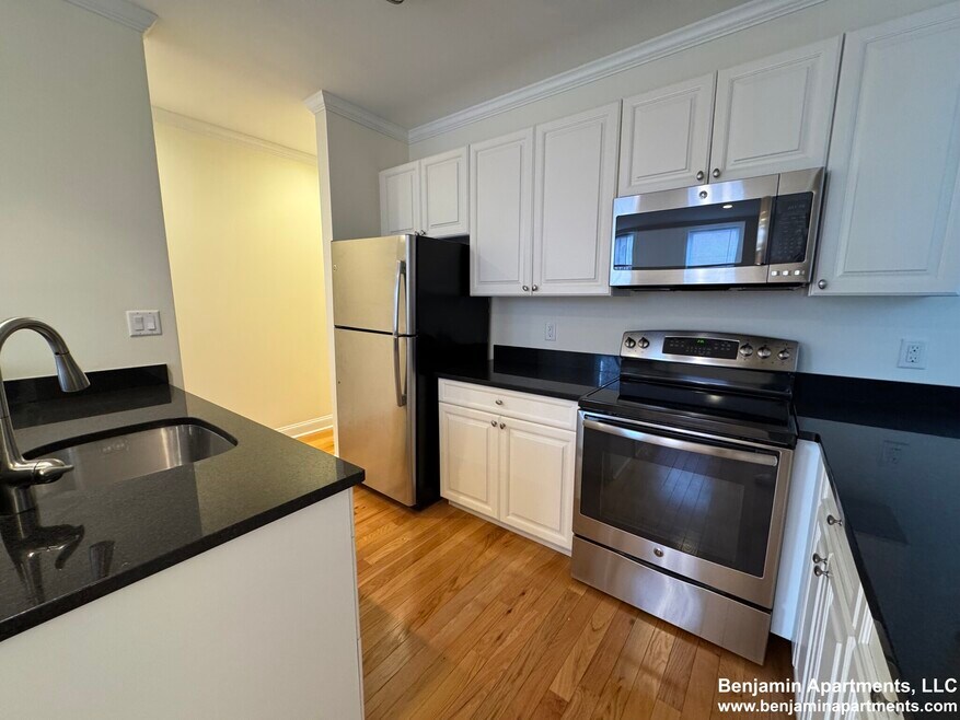 5 Chauncy St unit 1 Langdon St., 21, Cambridge, MA 02138 - photo 1