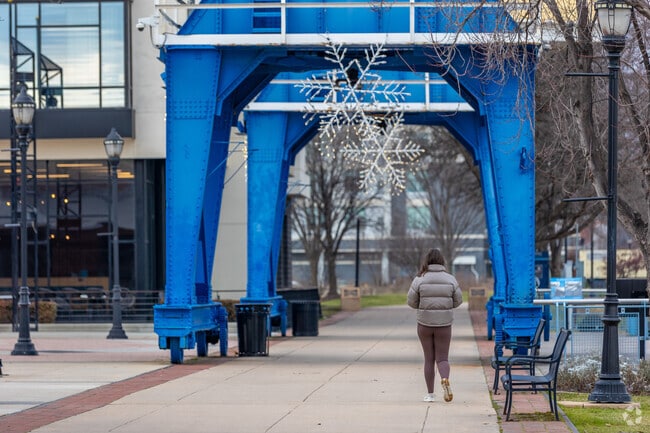 Many Ashley residents come to the Wilmington Riverfront to enjoy pleasant walks with city views.