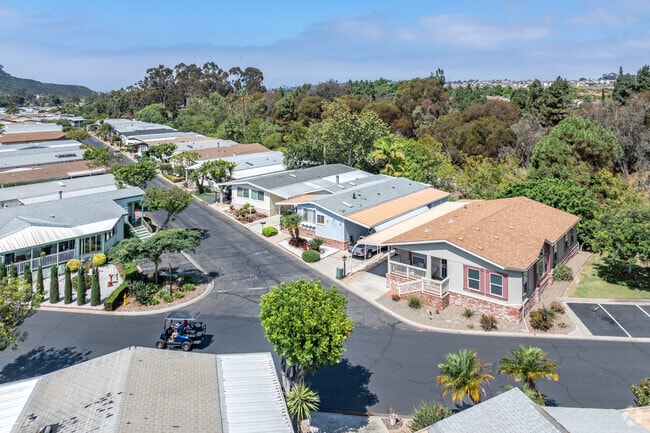 Rancho Carlsbad residents enjoy the mild coastal weather of southern California.