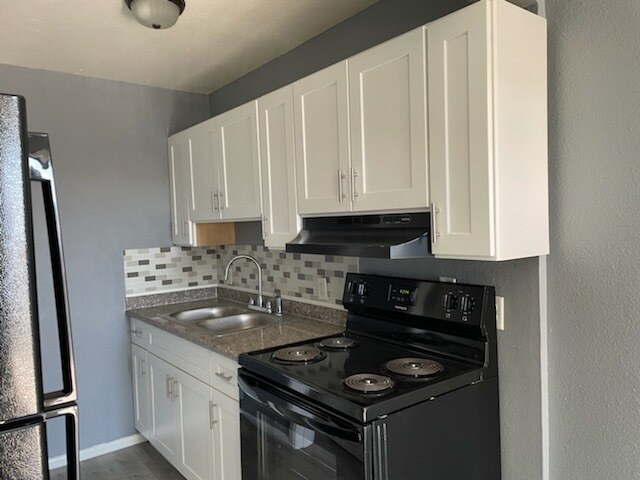 Fremont Palms Apartments, Las Vegas, NV 89104 - photo 6