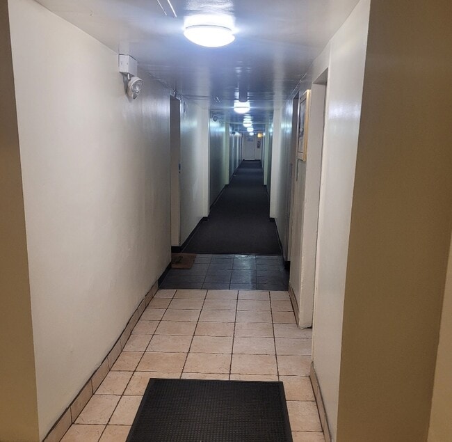 4915 S Drexel Blvd unit 2A, Chicago, IL 60615 - photo 3