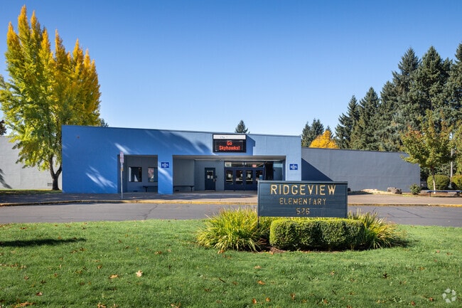 Ridgeview Elementary School in Springfield emphasizes kindness and community values.