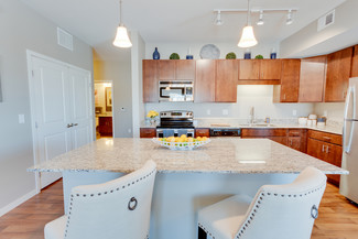 6859 152nd St W, Apple Valley, MN 55124