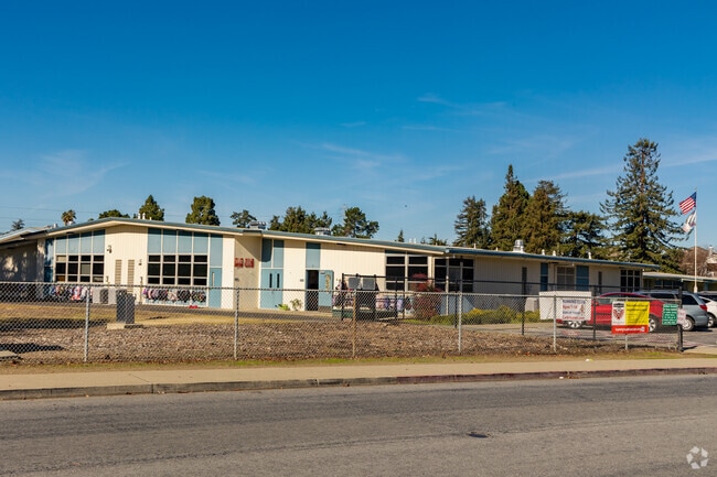 Braly Elementary School is rated an A by Niche.com!