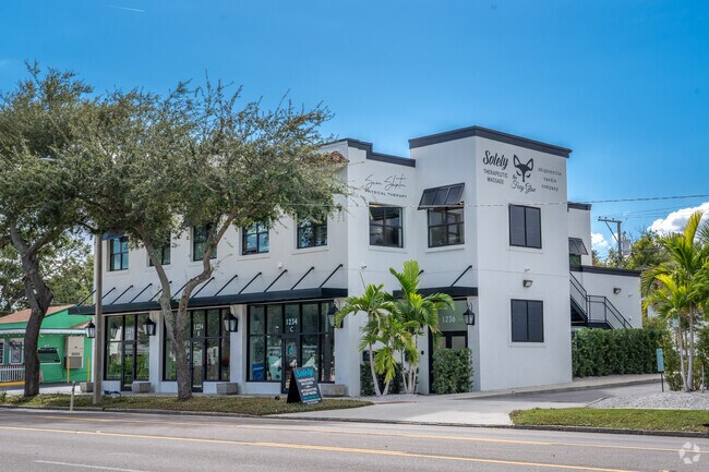 Enjoy convenient retail options and relaxing massage therapy near Euclid-St. Paul.