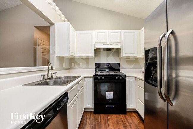 104 Waters Edge Dr, Locust Grove, GA 30248 - photo 6