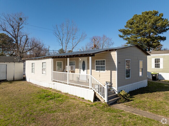 Well maintained trail home lots are also an living option in Palmer.