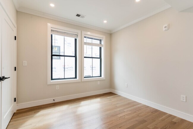 281 Lamartine St unit 3, Jamaica Plain, MA 02130 - photo 7