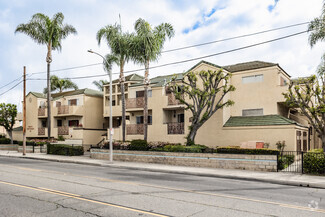 919 S Lyon St, Santa Ana, CA 92705