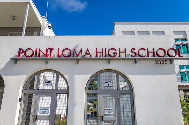 Point Loma High School offers an outstanding education to students in Point Loma Heights.