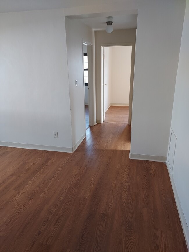 280 Boyd Dr unit 5, Hermitage, PA 16148 - photo 2