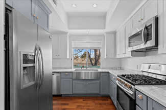 5324 Kester Ave, Los Angeles, CA 91411