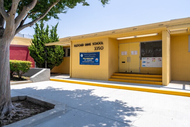 With a student–teacher ratio of about 18:1, Fletcher provides personalized attention within its diverse classrooms.