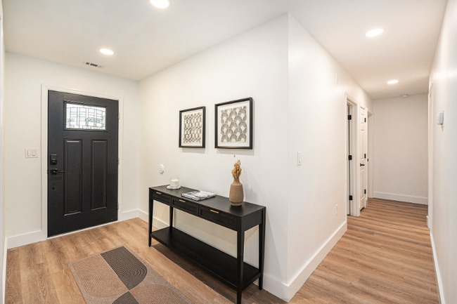 625 Semaht St, Charleston, SC 29412 - photo 2