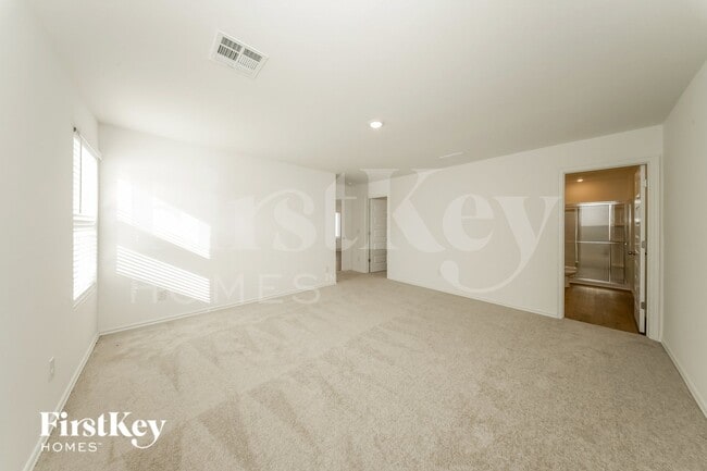 421 Kale Rd, Tuttle, OK 73089 - photo 7