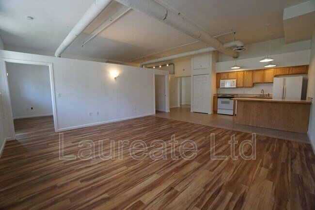 5025 Lowell Blvd unit 6, Denver, CO 80221 - photo 2