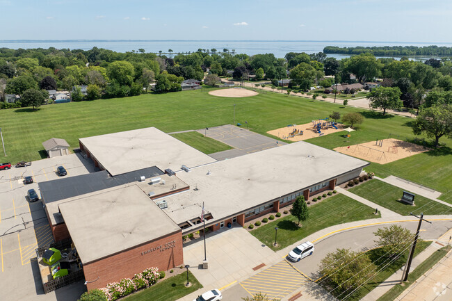 Emmeline Cook Elementary School offers plenty of fun after school activities.