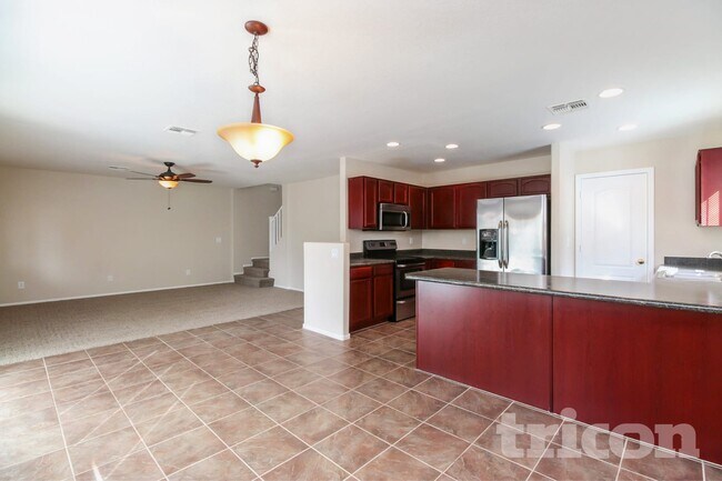 28888 N Nugget Ct, San Tan Valley, AZ 85143 - photo 4