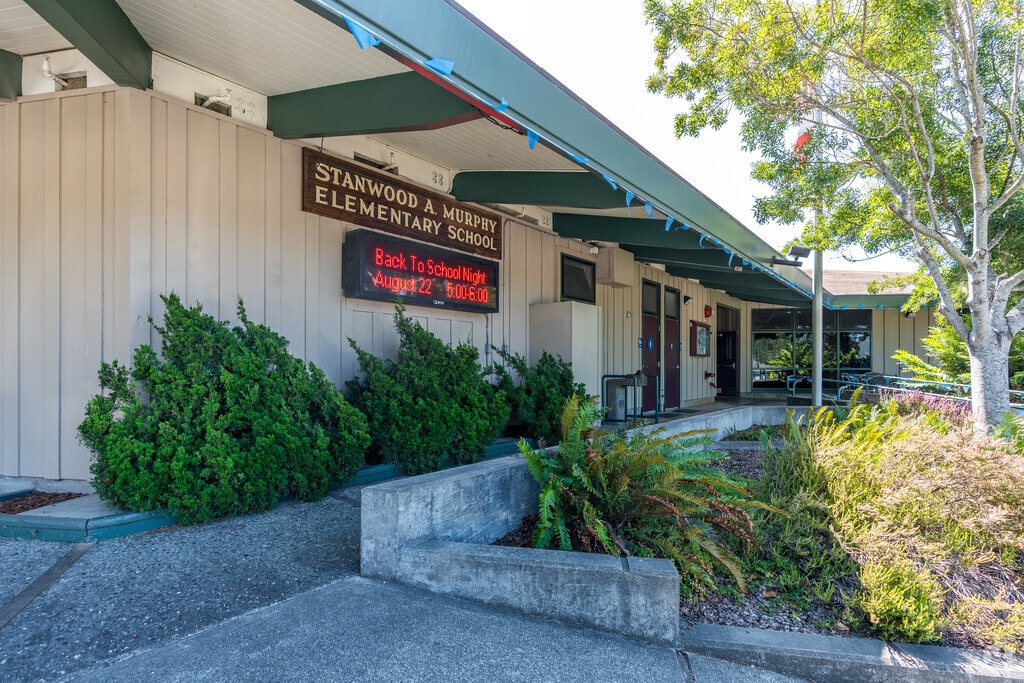 Stanwood A. Murphy Elementary School is a highly rated school in Scotia.